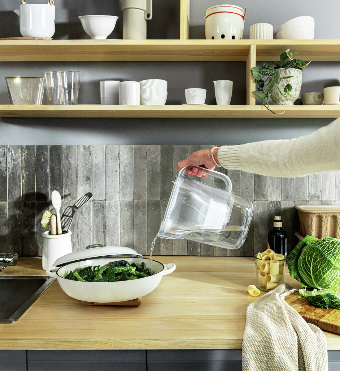 Фільтр-глечик Brita Style Essential XL Mxpro білий (1058045) 9