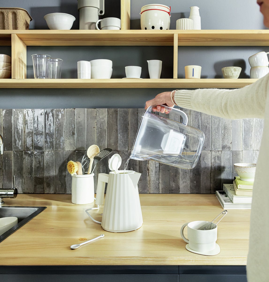 Фільтр-глечик Brita Style Essential XL Mxpro білий (1058045) 11